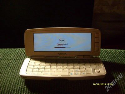 Лот: 639558. Фото: 1. бомба-аппарат nokia 9300. Смартфоны