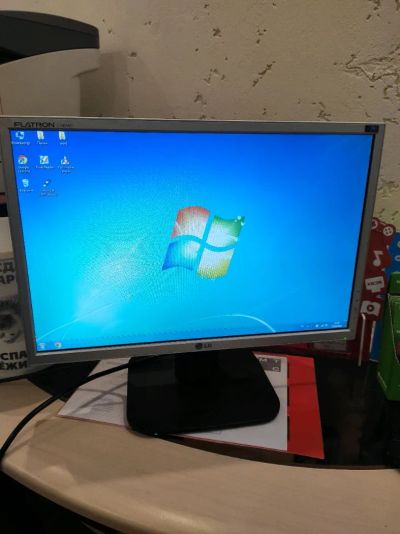 Лот: 20358981. Фото: 1. Монитор LG Flatron L192WS 19... ЖК-мониторы