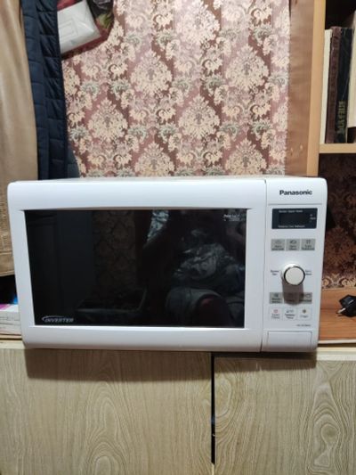 Лот: 22840986. Фото: 1. Микроволновая печь Panasonic... Микроволновки, мини-печи