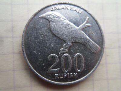 Лот: 21171952. Фото: 1. Индонезия 200 рупий 2003. Азия