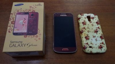 Лот: 16262036. Фото: 1. Samsung GT-I9192 Galaxy S4 Mini... Смартфоны