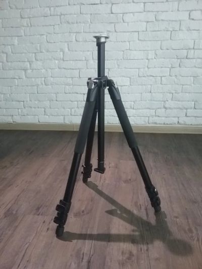 Лот: 16656094. Фото: 1. Manfrotto 055xb + 804rc. Штативы, держатели