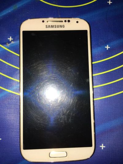 Лот: 7245747. Фото: 1. Samsung Galaxy S4 GT-I9500. Смартфоны