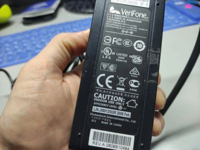 Лот: 17114558. Фото: 1. Блок питания 9В/4А Verifone/Power... Зарядные устройства, блоки питания для бытовой техники