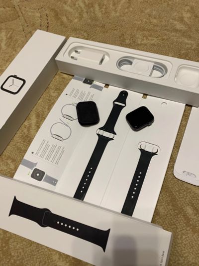 Лот: 15614893. Фото: 1. Apple Watch series 4 рст. Смарт-часы, фитнес-браслеты, аксессуары