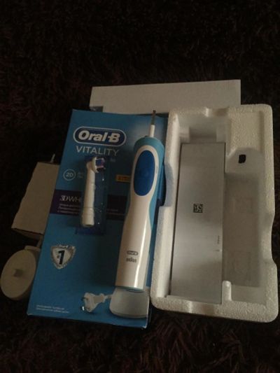 Лот: 11444851. Фото: 1. Oral-B Vitality 3D White.Оригинал... Уход за полостью рта