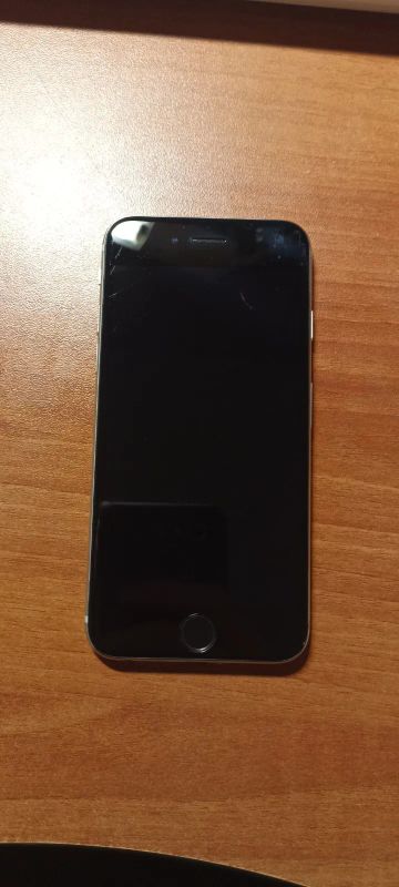 Лот: 21360443. Фото: 1. Продам айфон 6s 32гб. Смартфоны