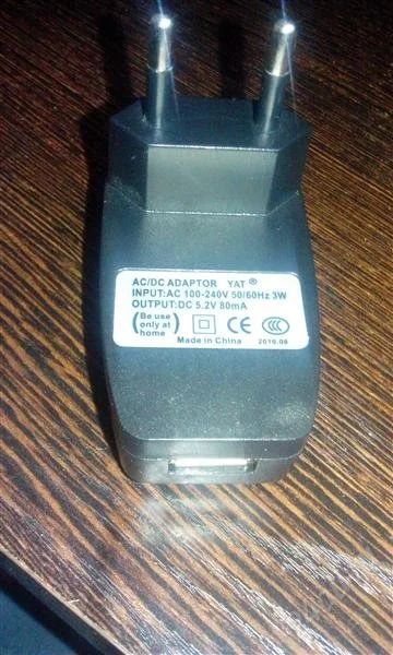 Лот: 2588299. Фото: 1. адаптер 220 на usb зарядка. Зарядные устройства, блоки питания, адаптеры сетевые для смартфонов