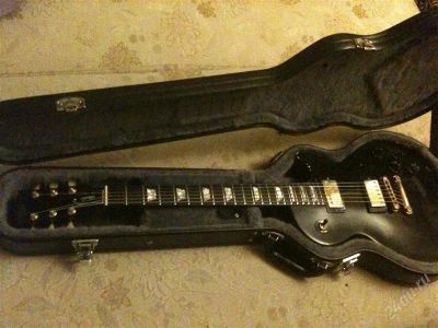 Лот: 1177384. Фото: 1. Gibson Les Paul Studio 1990 года. Гитары
