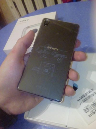 Лот: 10520301. Фото: 1. Sony xperia z3. Смартфоны