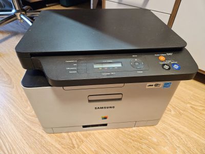 Лот: 25440119. Фото: 1. Принтер лазерный мфу samsung CLX-3305W. Лазерные принтеры