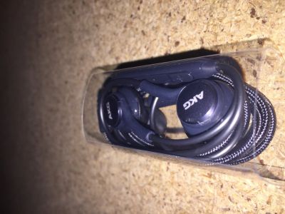 Лот: 14751990. Фото: 1. Наушники Akg от Samsung eo-ig955. Наушники, гарнитуры
