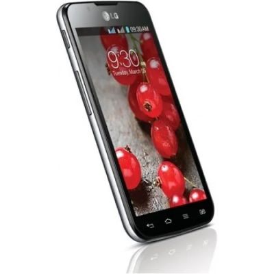 Лот: 4827374. Фото: 1. Продам двухсимочный смартфон LG... Смартфоны