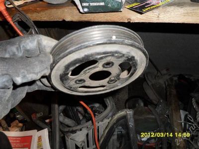 Лот: 1839312. Фото: 1. шкив помпы toyota vitz platz 1sz-fe. Другое (автозапчасти)