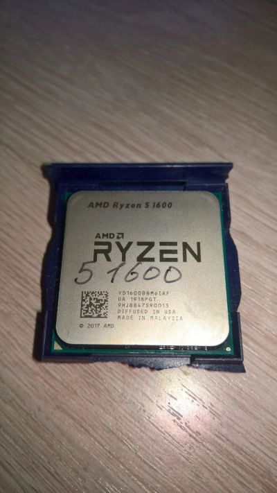 Лот: 16222427. Фото: 1. Процессор AMD Ryzen 5 1600 OEM... Процессоры
