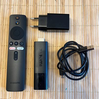 Лот: 21020617. Фото: 1. Приставка ТВ MI Stick 2/8 mitv-ayfr0. Медиаплееры