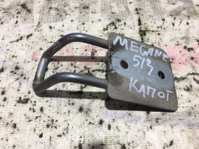 Лот: 21716884. Фото: 1. крючок капота Renault Megane BM. Двигатель и элементы двигателя