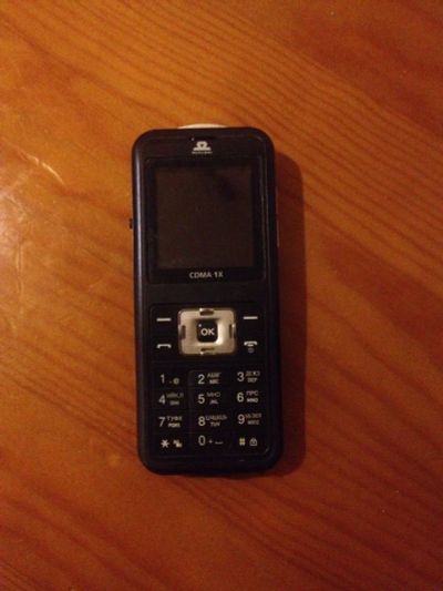 Лот: 7015913. Фото: 1. Телефон CDMA Skylink 1x. Телефоны CDMA
