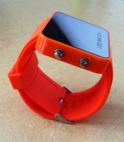 Лот: 2579406. Фото: 1. Рыжие зеркальные LED WATCH. Оригинальные наручные часы