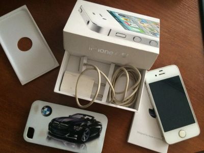 Лот: 6631291. Фото: 1. Iphone 4s 16Gb Хорошее состояние. Смартфоны
