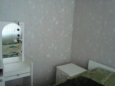 Лот: 824174. Фото: 1. Спальный гарнитур ,белый. Диваны