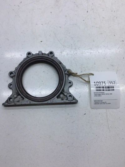 Лот: 20377190. Фото: 1. Крышка коленвала Toyota Nadia... Двигатель и элементы двигателя
