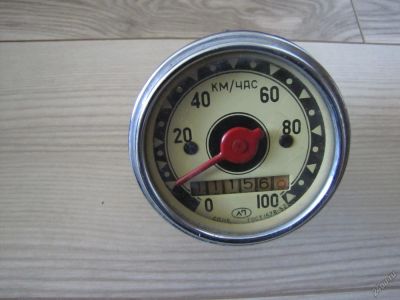 Лот: 5659826. Фото: 1. Спидометр от старого автомобиля. Запчасти