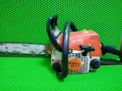 Лот: 21085459. Фото: 1. Бензопила Stihl ms180 (Г0323С). Бензо-, мотоинструмент