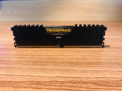 Лот: 19468448. Фото: 1. Оперативная память Corsair Vengeance... Оперативная память