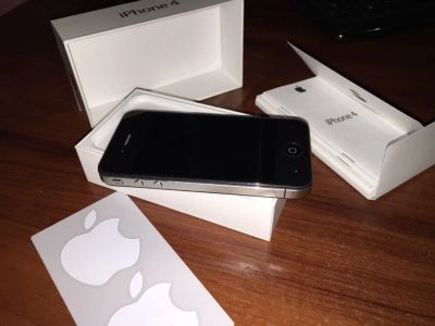 Лот: 4723525. Фото: 1. Продам Apple Iphone 4, 16Gb, Black... Смартфоны