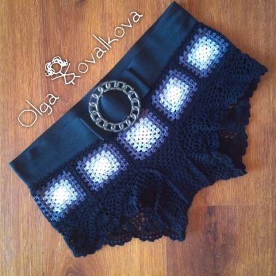 Лот: 5997652. Фото: 1. Вязаные шортики крючком. Брюки, шорты
