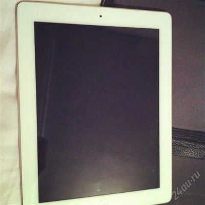 Лот: 2215227. Фото: 1. Apple iPad2 wi-fi 16GB + кожаный... Планшеты