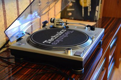 Лот: 6888614. Фото: 1. Виниловый проигрыватель Technics... Виниловые проигрыватели и электрофоны