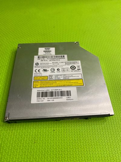 Лот: 19958379. Фото: 1. CD ROM для ноутбука. Клавиатуры для ноутбуков
