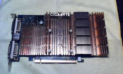 Лот: 6882486. Фото: 1. Видеокарта Gigabyte Radeon HD... Видеокарты