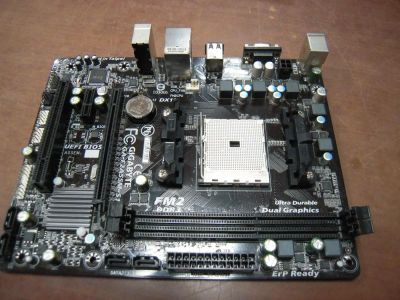 Лот: 7184953. Фото: 1. Материнская плата Gigabyte GA-F2A55M-S1... Материнские платы