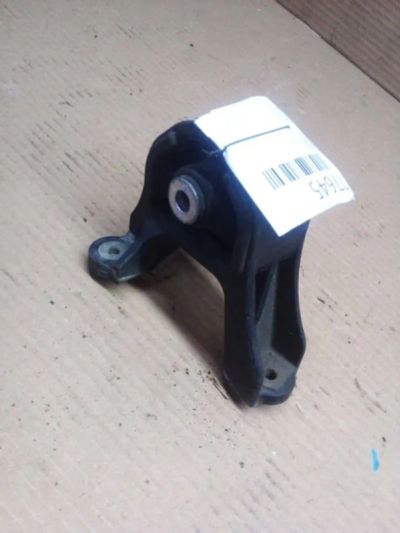 Лот: 21403799. Фото: 1. подушка редуктора Honda Stream... Двигатель и элементы двигателя