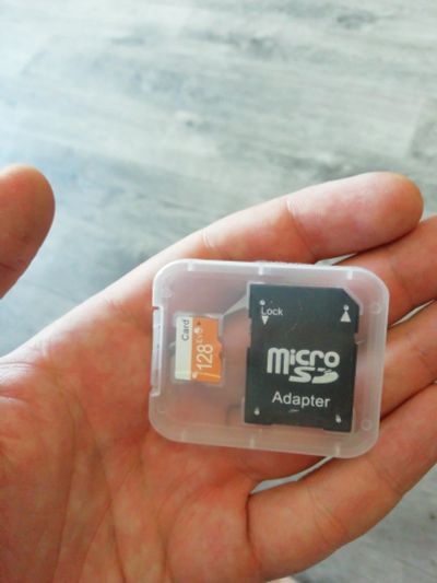 Лот: 13885912. Фото: 1. MicroSD 128Gb. Карты памяти