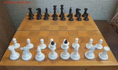 Лот: 17859813. Фото: 1. Шахматы пластиковые большие 1963год... Шахматы, шашки, нарды