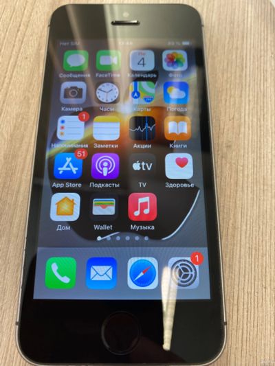 Лот: 18160037. Фото: 1. Iphone SE 2018 128 Gb. Смартфоны