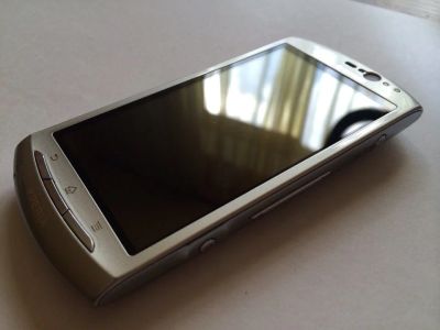 Лот: 4149562. Фото: 1. Sony Ericsson Xperia Neo V. Смартфоны