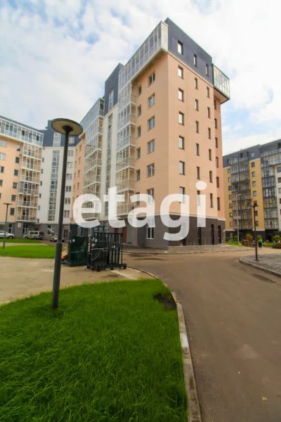 Лот: 25289052. Фото: 1. 3-комн. квартира , Красноярск... Квартиры, студии