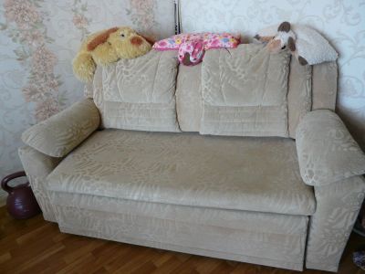 Лот: 9551406. Фото: 1. Диван бежевый. Диваны