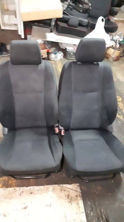 Лот: 15168113. Фото: 1. Передние Сидения Suzuki. Другое (автозапчасти)