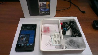 Лот: 3787990. Фото: 1. HTC ONE 32Gb Black. Смартфоны