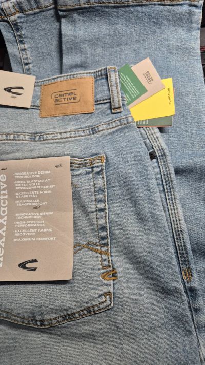 Лот: 25888869. Фото: 1. Джинсы мужские Camel Active FleXXXactive... Брюки, джинсы, шорты