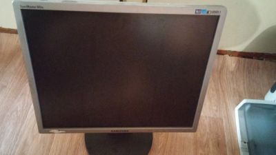 Лот: 12150846. Фото: 1. Монитор Samsung SyncMaster 943N. ЖК-мониторы