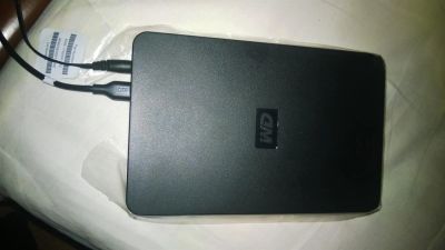 Лот: 3485849. Фото: 1. внешний жесткий диск HDD USB 2... Внешние жесткие диски