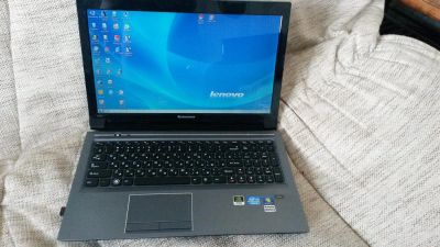 Лот: 3701504. Фото: 1. Ноутбук Lenovo IdeaPad V570 (20092... Ноутбуки