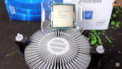 Лот: 16983384. Фото: 1. Процессор Intel Celeron G3930... Процессоры